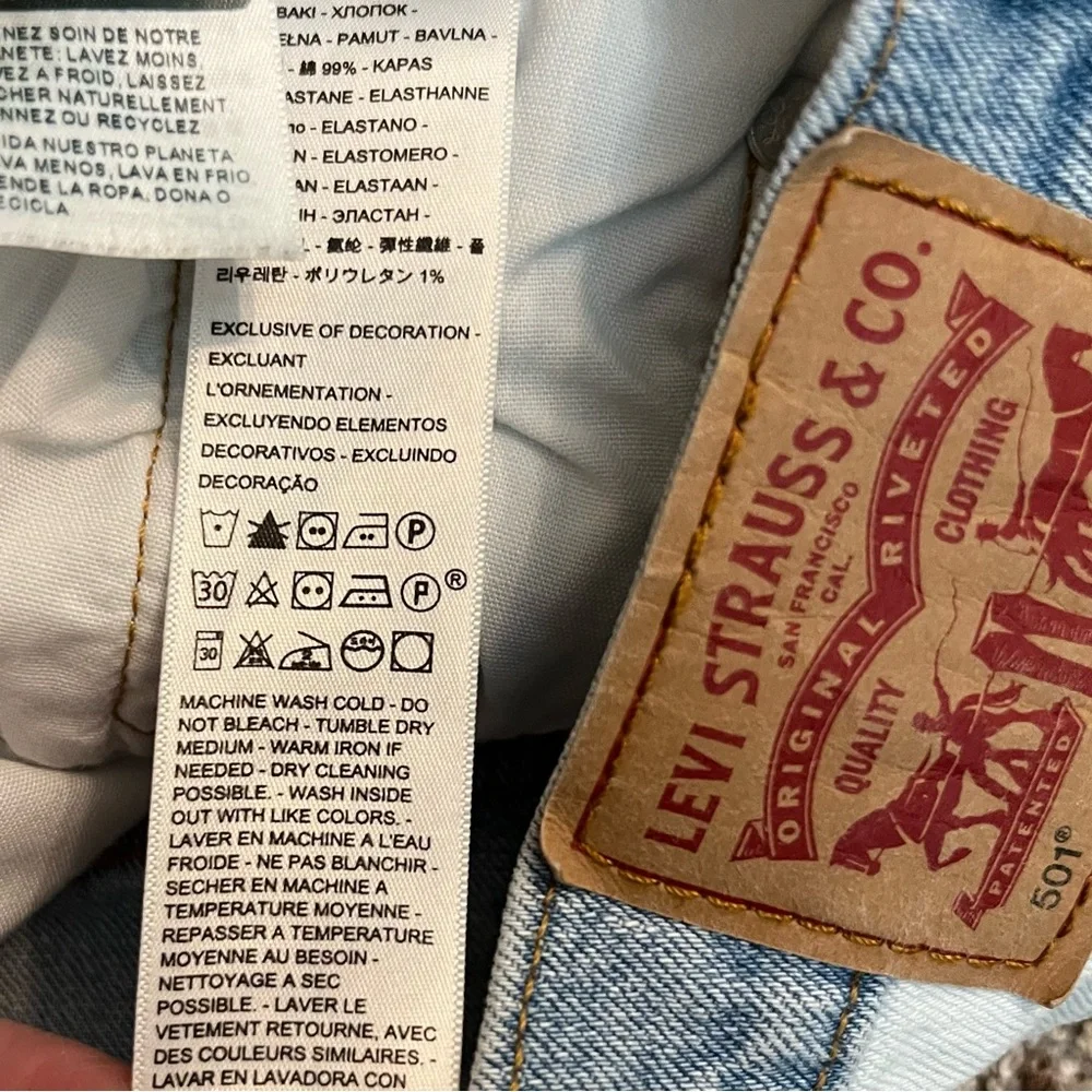 Levi’s 501 Button Fly Two Tone Shorts Waist Size 24 - Picture 9 of 12